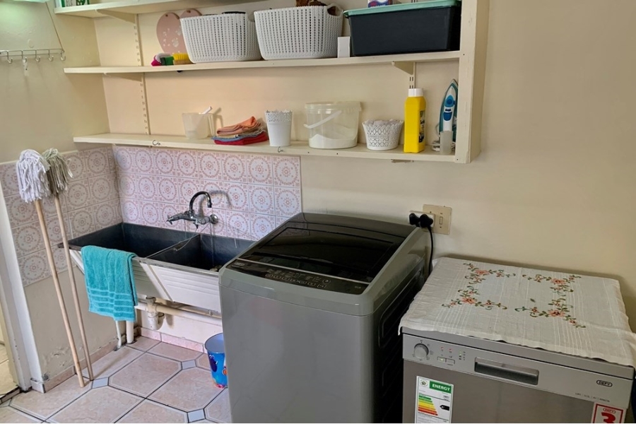 3 Bedroom Property for Sale in Bodorp Western Cape